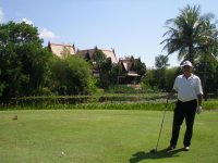 Golf in Laguna.