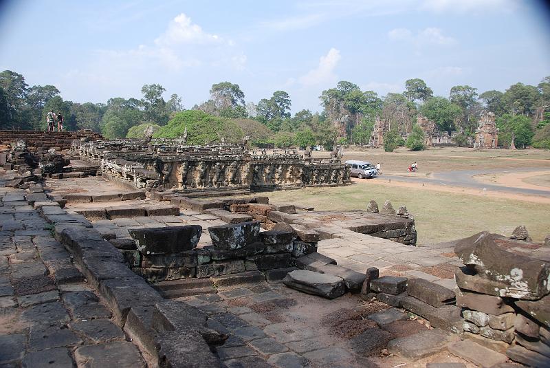 DSC_0338.JPG - Terrace of the Elephants.