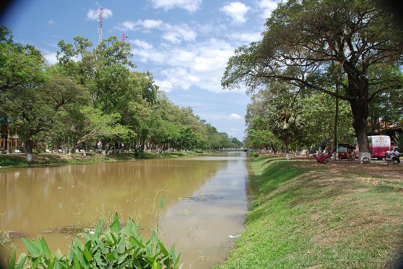 DSC_0443.JPG - Siem Reap River
