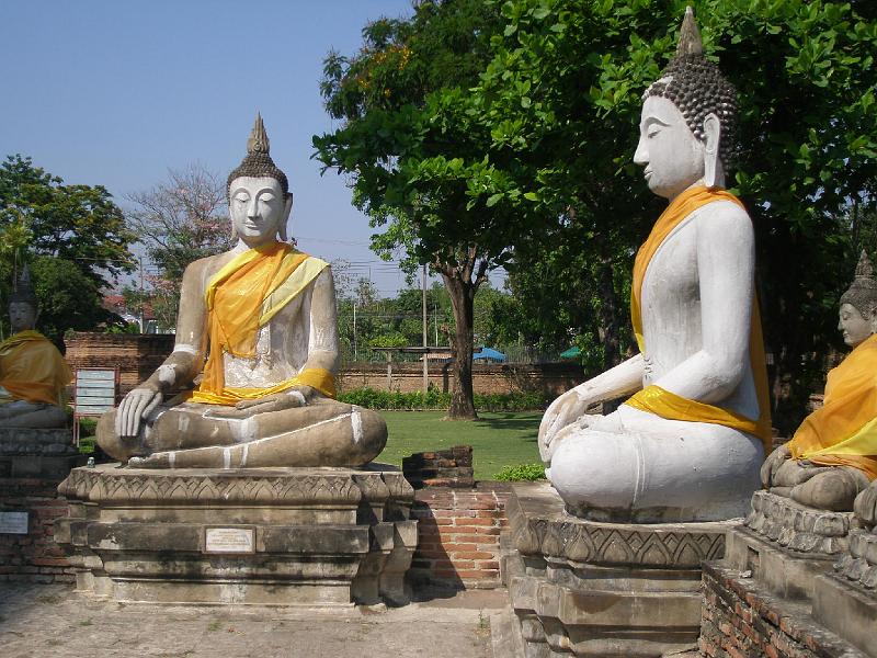 P3040543PhraChediChaimongkhon.JPG - The Great Chedi Chaya Mongkhol.