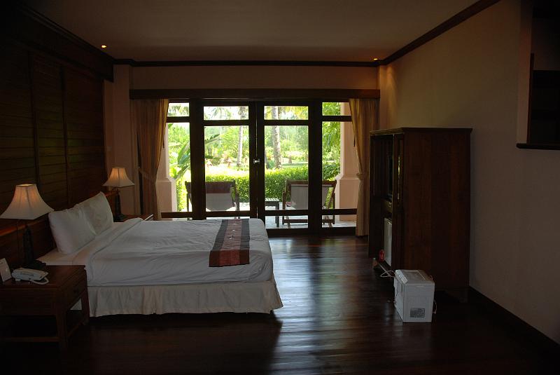 DSC_0920.JPG - Andamania Resort in Khukkak near Bang Sak.