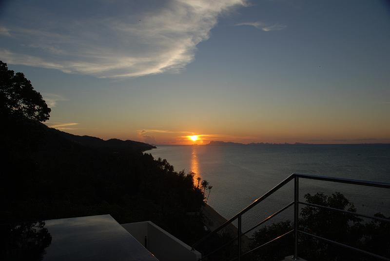 DSC_1128.JPG - Sunset at Villa Ban Tai.