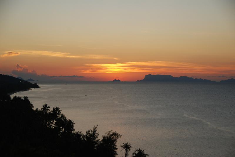 DSC_1143.JPG - Sunset at Villa Ban Tai.