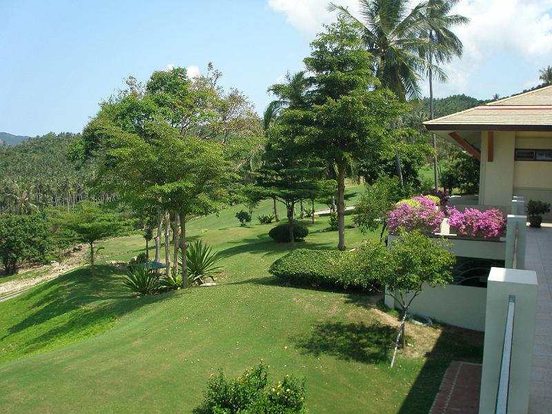 P3300857.JPG - Santiburi Golf Course.