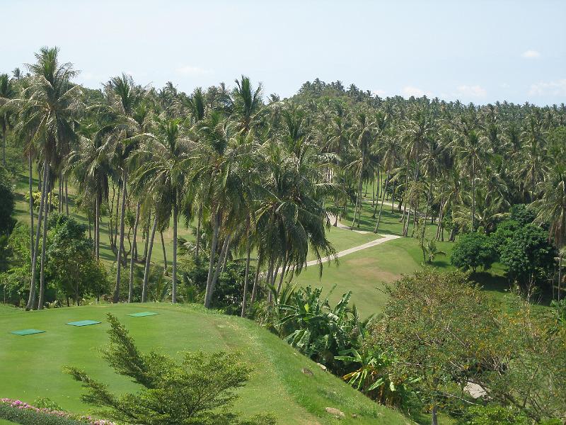 P3300858.JPG - Santiburi Golf Course.