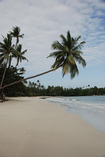 Dsc_0056.jpg - Nirwana Gardens Hotel. Beach.