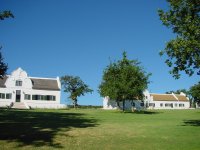 Haupthaus und Nebengaestehaus