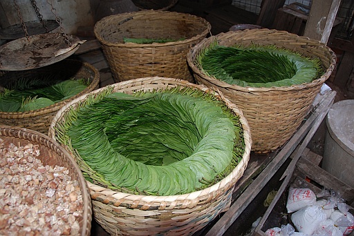 DSC_0135.JPG - Market in Nyaung U.