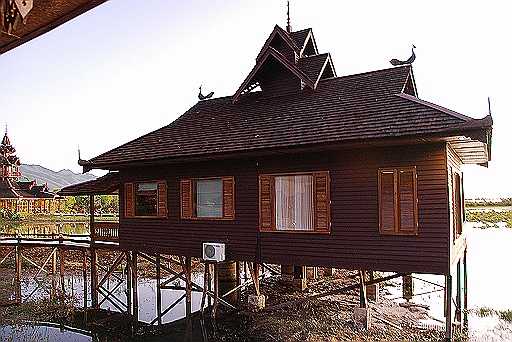 DSC_0012.JPG - This is our bungalow. We have only shutters. No glass !