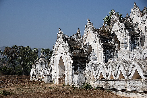 DSC_0405.JPG - Mya Theindan Pagoda