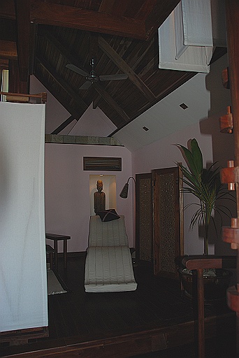 DSC_0112.JPG - Our beautiful beachfront villa.